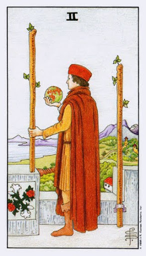 Lá Two of Wands