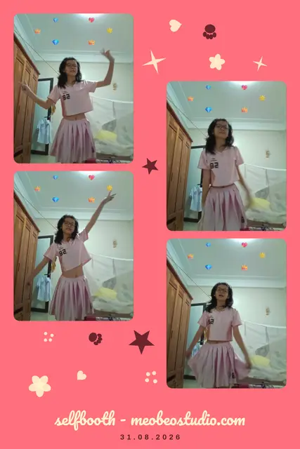 Photo strip shot in Cutebooth, Mèo Béo Studio's online photo booth