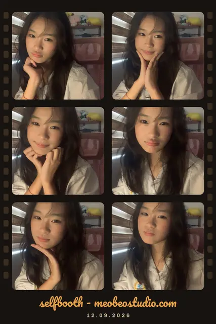 Photo strip shot in Cutebooth, Mèo Béo Studio's online photo booth